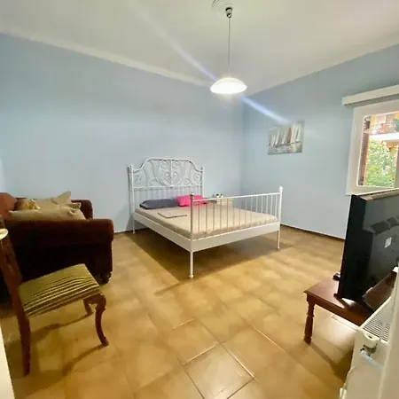 Appartement Tiffany'S 5' Min From Airport à Spáta Extérieur photo